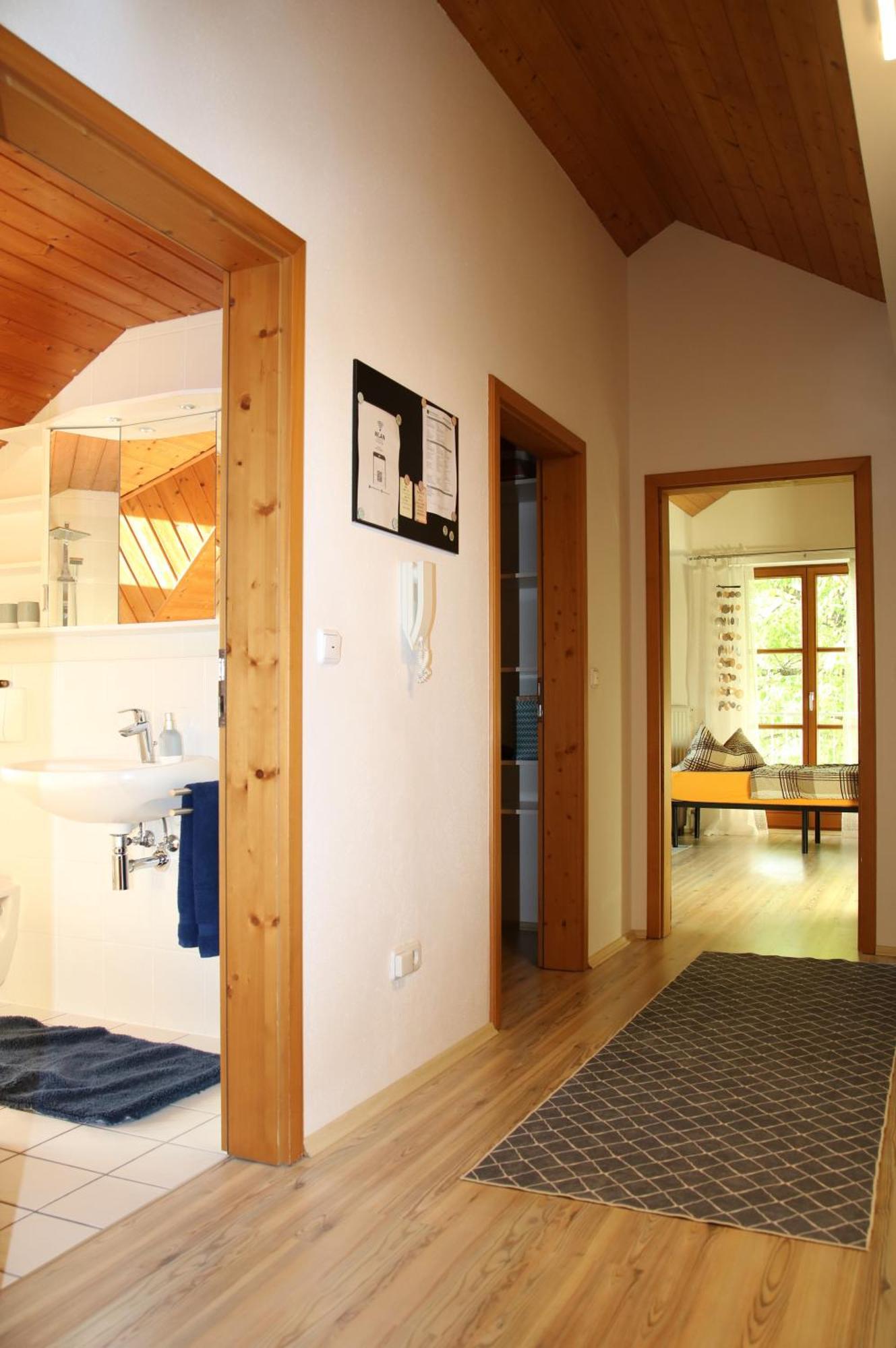 Ferienwohnung - Dachgeschoss Schmuckstueck Wolnzach Exteriör bild